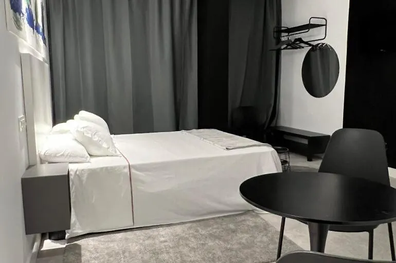 A-Cero Living Malaga Apartment