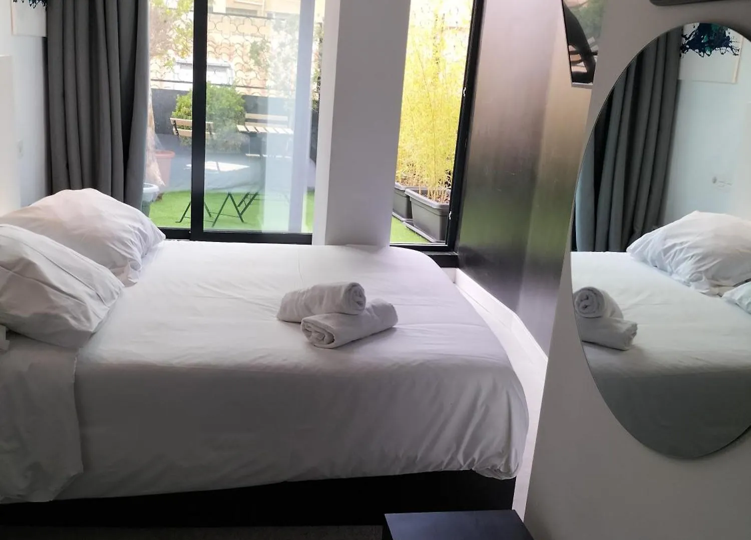 A-Cero Living Malaga Apartment 0*,