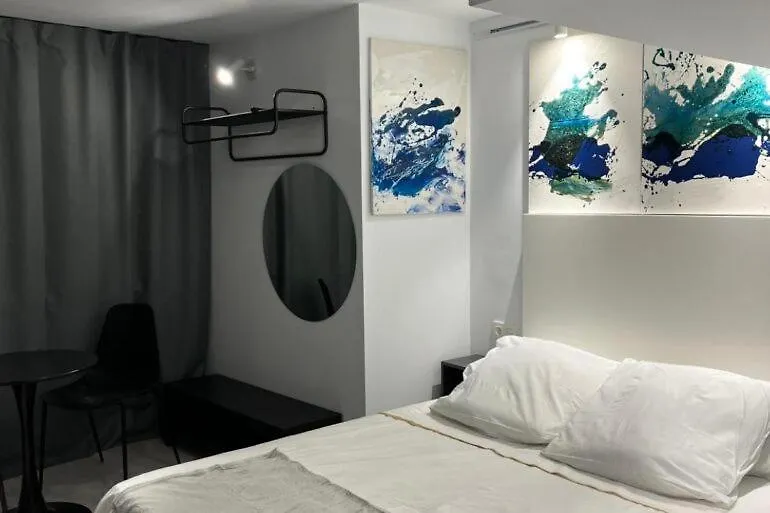 A-Cero Living Malaga Apartment 0*,  Spain