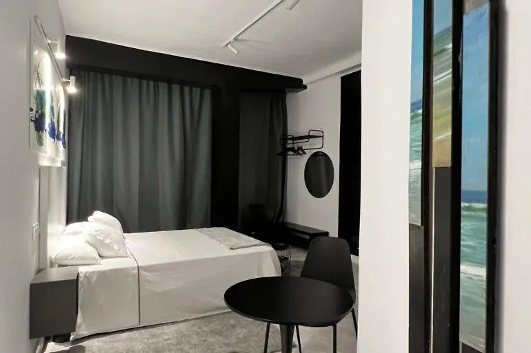 A-Cero Living Malaga Apartment